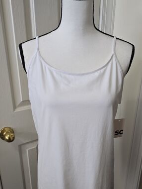 SO BRAND WOMEN'S JUNIORS PLUS WHITE CAMI SIZE 2X